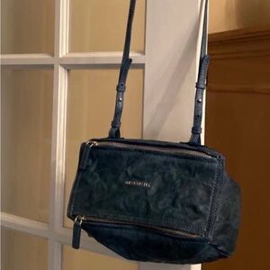 Givenchy mini Pandora, Pepe leather, EUC. Blue/green color
